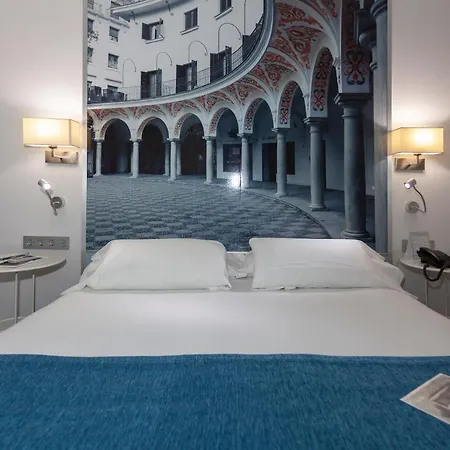 Otel Aacr Monteolivos